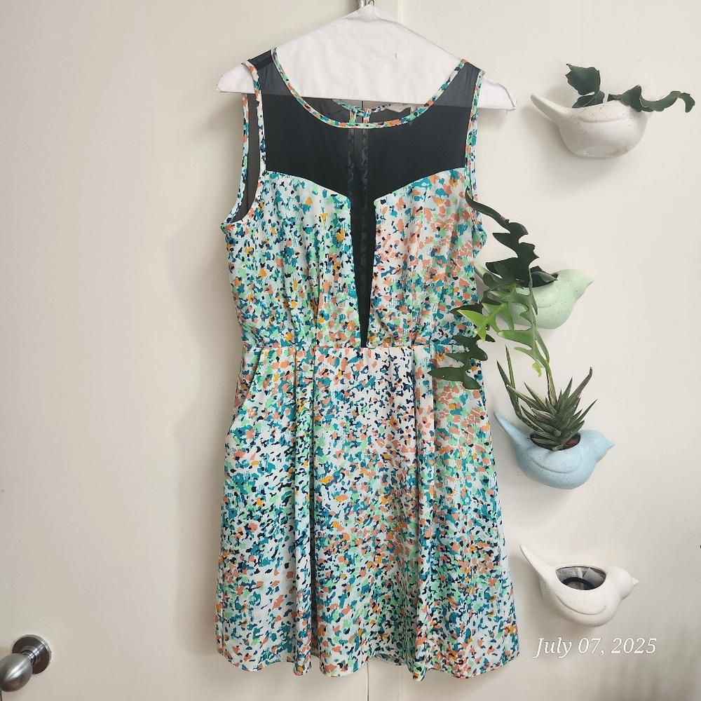 BCBGeneration Agate Mini Dress Size 6 HAS POCKETS!